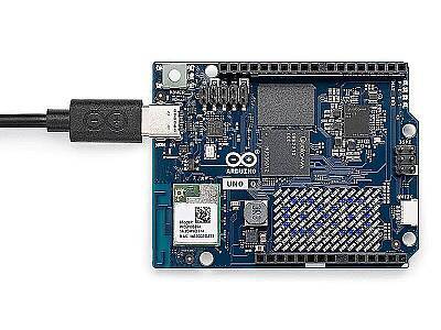 Arduino UNO Q 2GB Geliştirme Kartı - Qualcomm Dragonwing QRB2210 - 16GB eMMC - 6