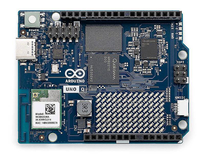 Arduino UNO Q 4GB Geliştirme Kartı - Qualcomm Dragonwing QRB2210 - 32GB eMMC - 2