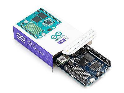 Arduino UNO Q 4GB Geliştirme Kartı - Qualcomm Dragonwing QRB2210 - 32GB eMMC - 4