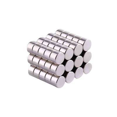 Neodyum Güçlü Mıknatıs 8x8mm - 1 Adet 
